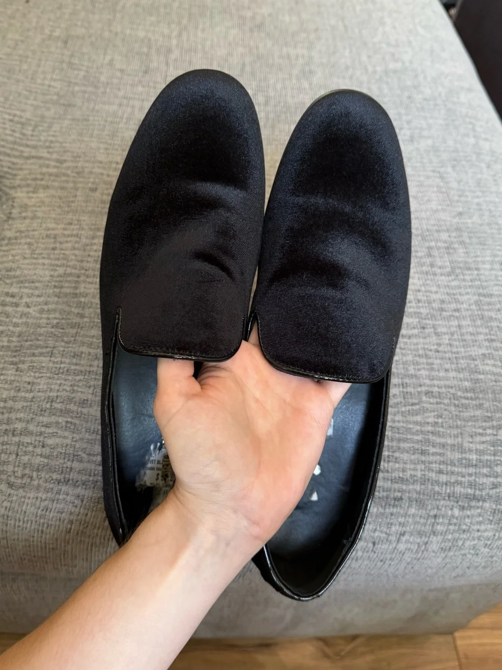 Men’s Vittorio Russo Black Velvet Loafers Size 11